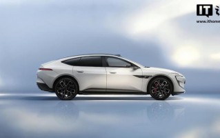 消息称新款阿维塔12车侧B柱带有“乾崑智驾ADS”LOGO