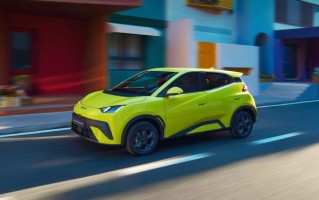 工信部：应建立新能源汽车产品运行安全状态监测平台