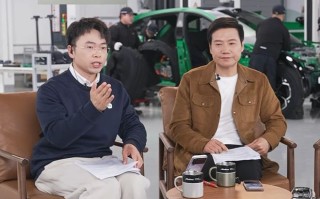 雷军直播回应拆小米YU7汽车：希望大家能说一些公道话