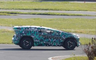 配全球最大挡风玻璃：沙特造车新势力Ceer原型车曝光