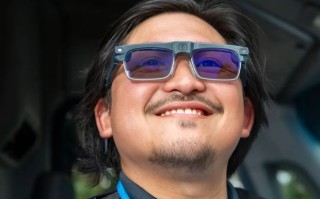 优化“最后一公里”配送：亚马逊推 Amelia 智能眼镜