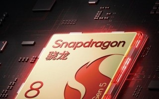 realme真我Neo8手机官宣搭载第五代骁龙8芯片，跑分高达358万