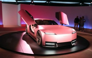 全面电动化转型计划有变，消息称捷豹正研发增程车型