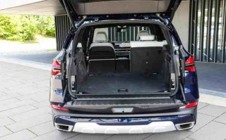 告别经典：下一代宝马 X5 被曝将取消标志性分体式尾门