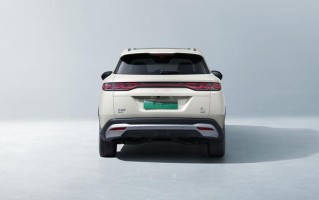 2026款比亚迪宋L DM-i上市：百公里亏电油耗3.4L、综合续航1630km
