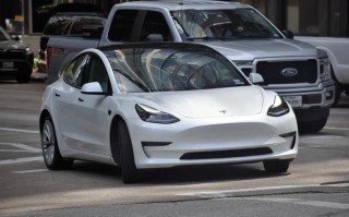 消极处理驾驶违规，特斯拉被英国警方罚款超2万英镑