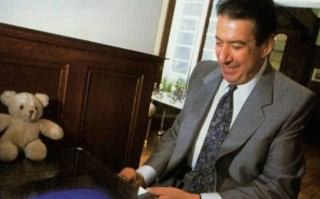 世嘉联合创始人、日本街机奠基人大卫・罗森逝世，享年95岁