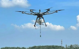 日本一城市启用驱熊无人机系统，应对创纪录人熊冲突